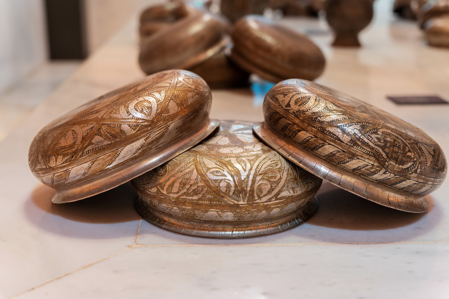 Decorative Bowls & Urli